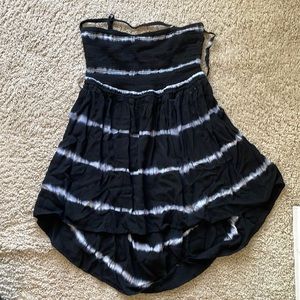 Summer blouse with strappy back